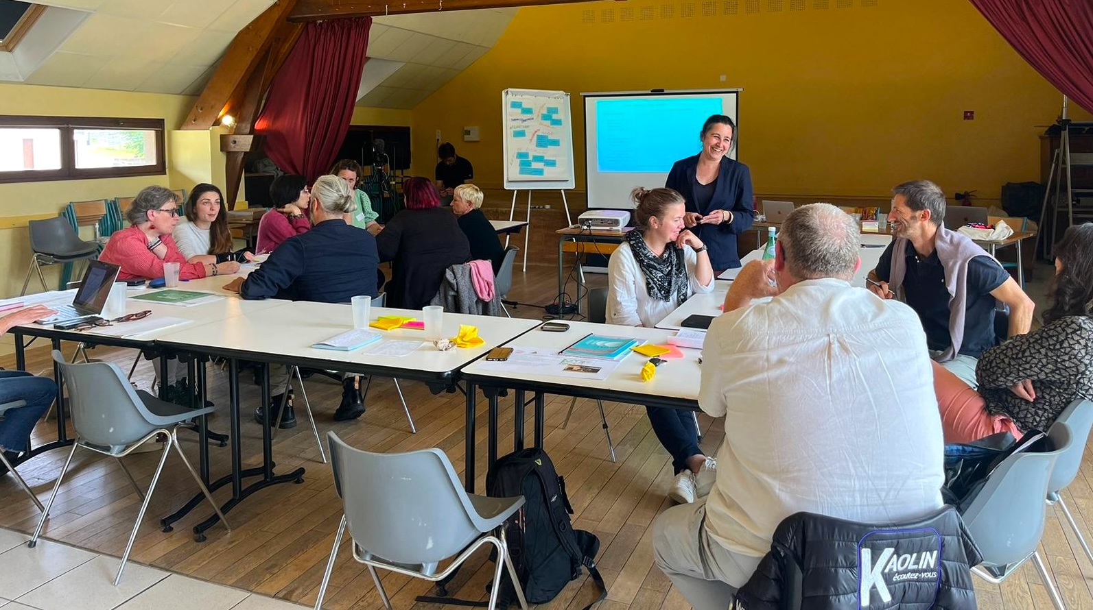 Vous consultez actuellement Ce que les lieux de l’ESS font aux territoires : retour sur une recherche-action en Châtaigneraie limousine